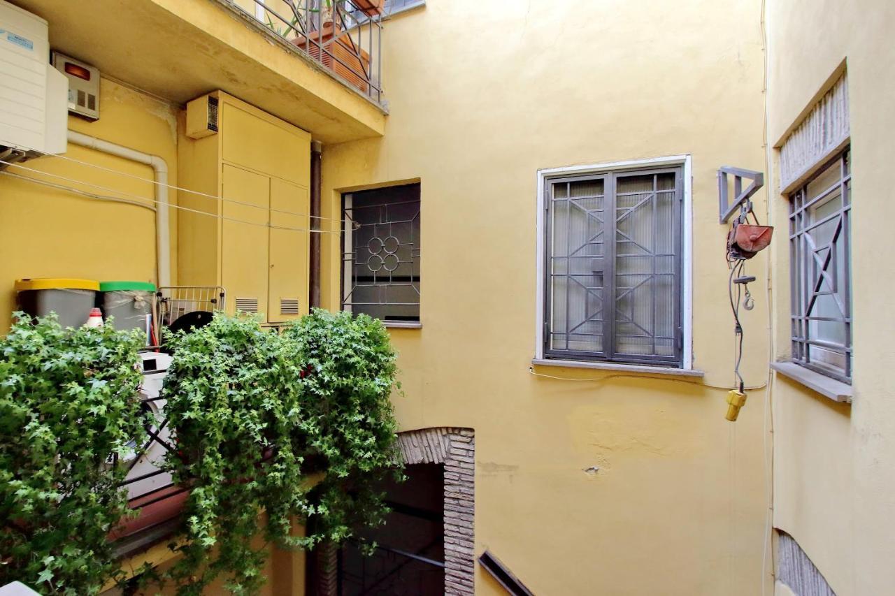 Apartamento Ych-Farnese Charme Roma Exterior foto