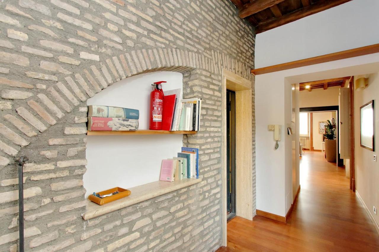 Apartamento Ych-Farnese Charme Roma Exterior foto
